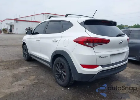 2017 Hyundai Tucson Se z USA, uszkodzony, nr VIN KM8J3CA49HU268737